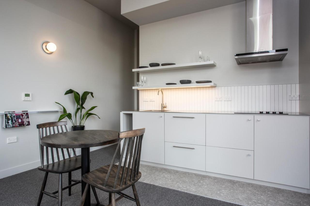 Hotel The Chamberson Dunedin Exterior foto A modern kitchen